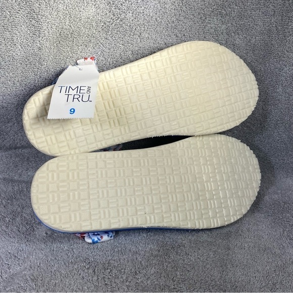 Time And Tru Sandal’s Women’s Size 9 NWT Blue Velcro Closure - Picture 10 of 10